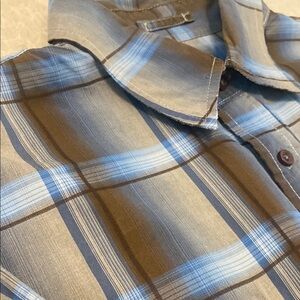 Agile Men’s Long Sleeve Blue & Brown Plaid Casual Button Down Shirt. XXL